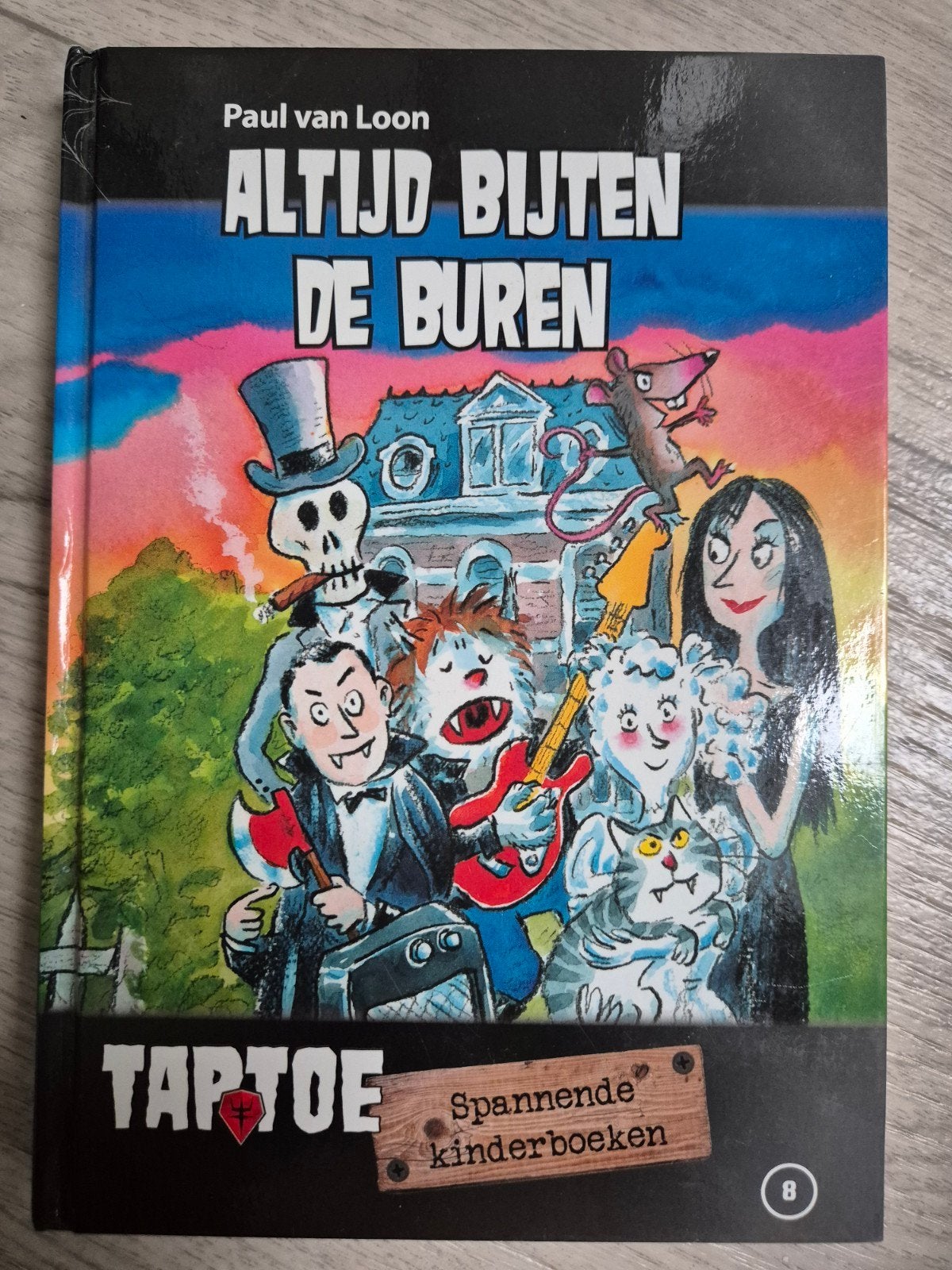 Altijd Bijten De Buren - Paul van Loon (Taptoe), Ophalen of Verzenden, Gelezen, Paul van Loon, Fictie