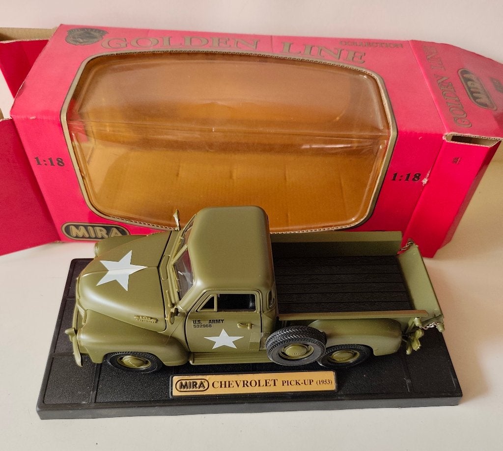 Modelauto 1:18 Mira 6246 Chevy Chevrolet Pick Up (1953), Ophalen, Zo goed als nieuw, Auto, Overige merken