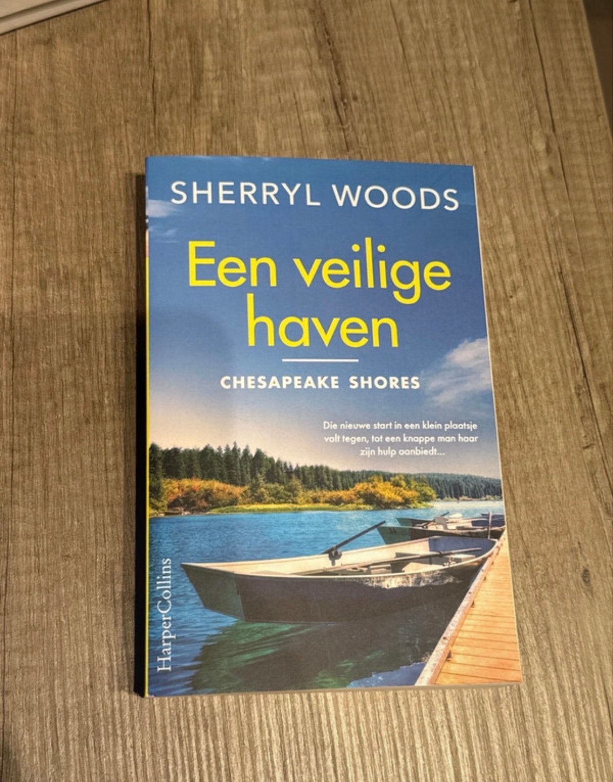 Een veilige haven - Sherryl Woods (Chesapeake Shores), Ophalen of Verzenden, Gelezen, Amerika