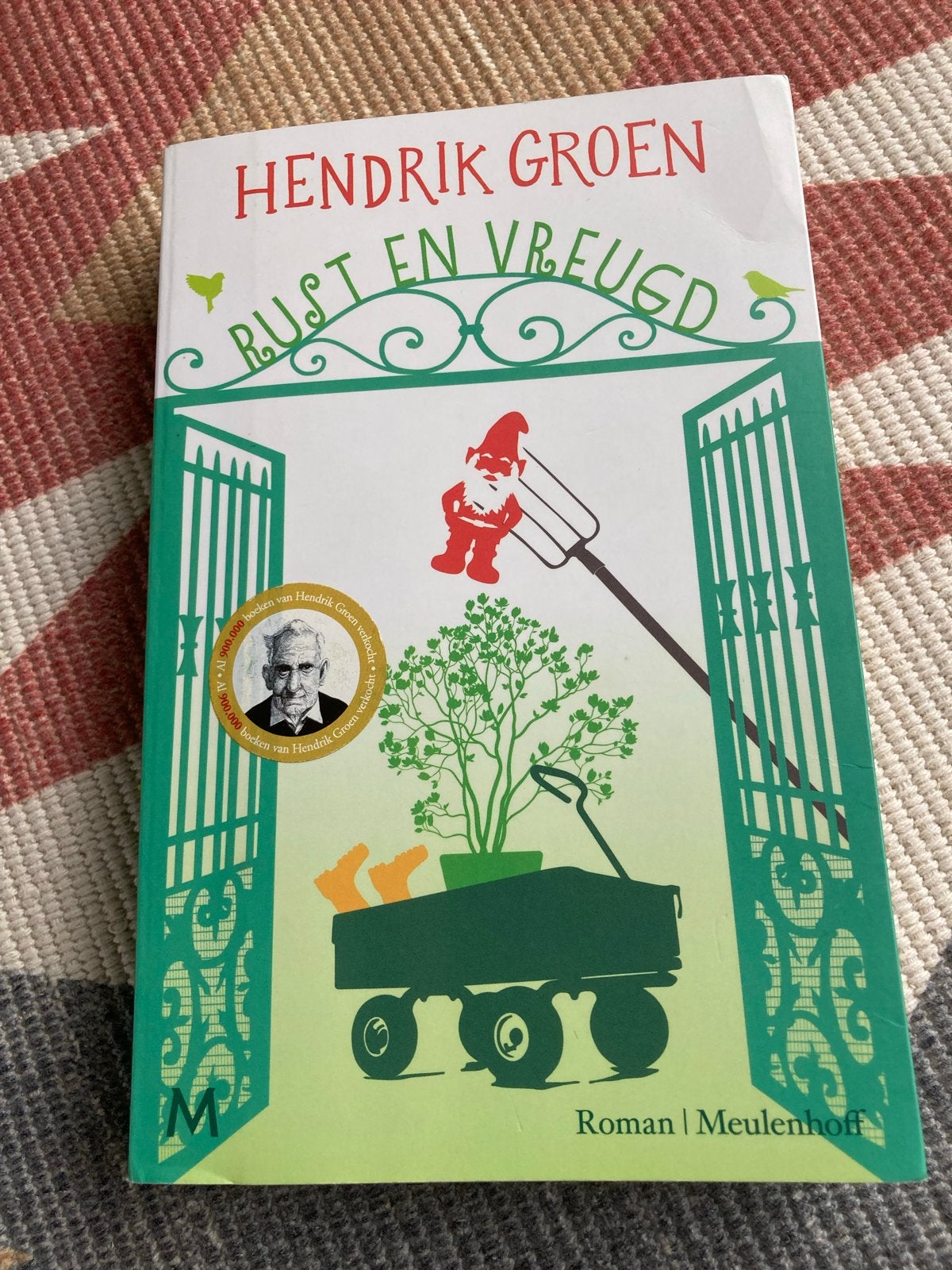 Hendrik Groen - Rust en Vreugd, Ophalen of Verzenden, Gelezen, Nederland