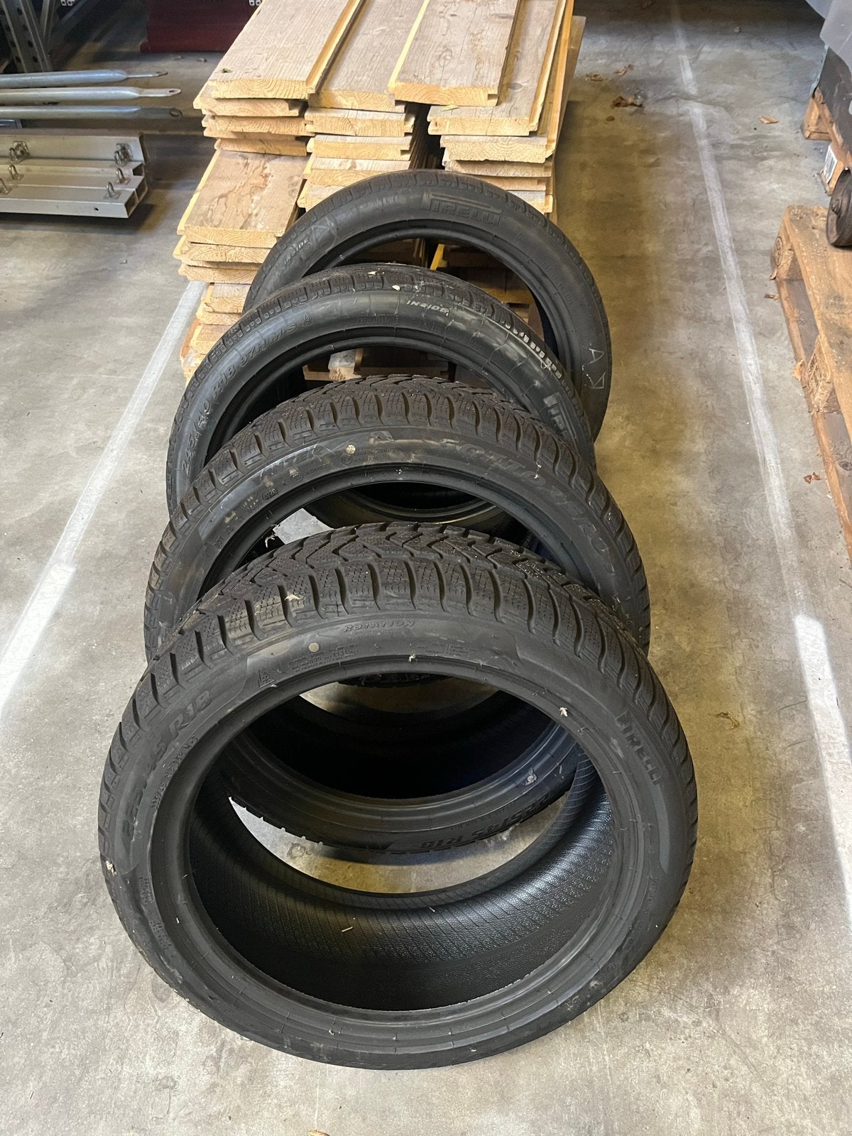 Pirelli Sottozero 3 winterbanden Mercedes C klasse, Ophalen, 18 inch, Gebruikt, Winterbanden