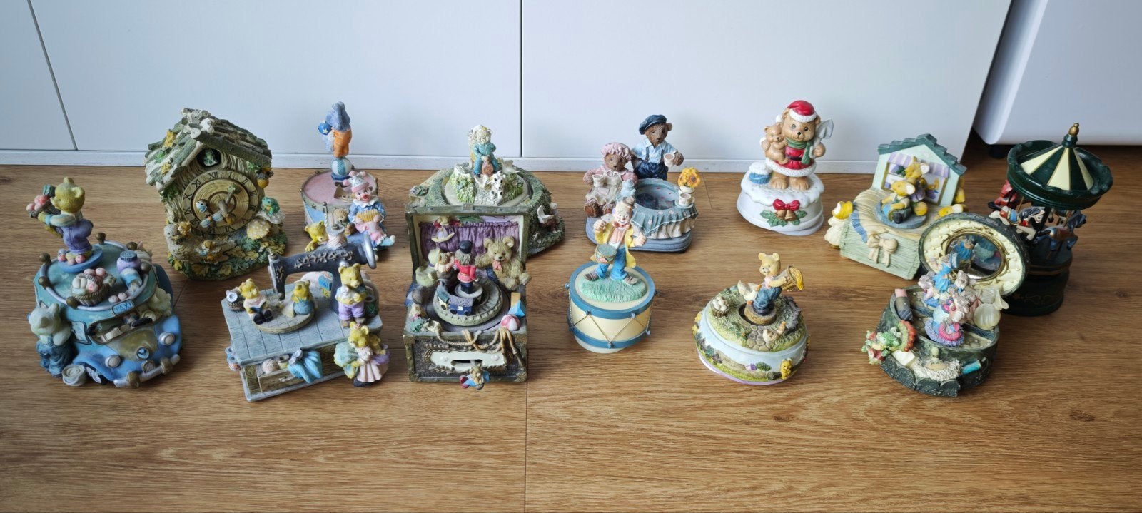 Collectie Vintage Muziekdoosjes - Diverse Ontwerpen, Ophalen, Gebruikt