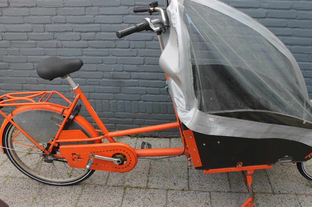 bakfiets van de fietsfabriek met huif, Ophalen, Terugtraprem, Gebruikt, Huif