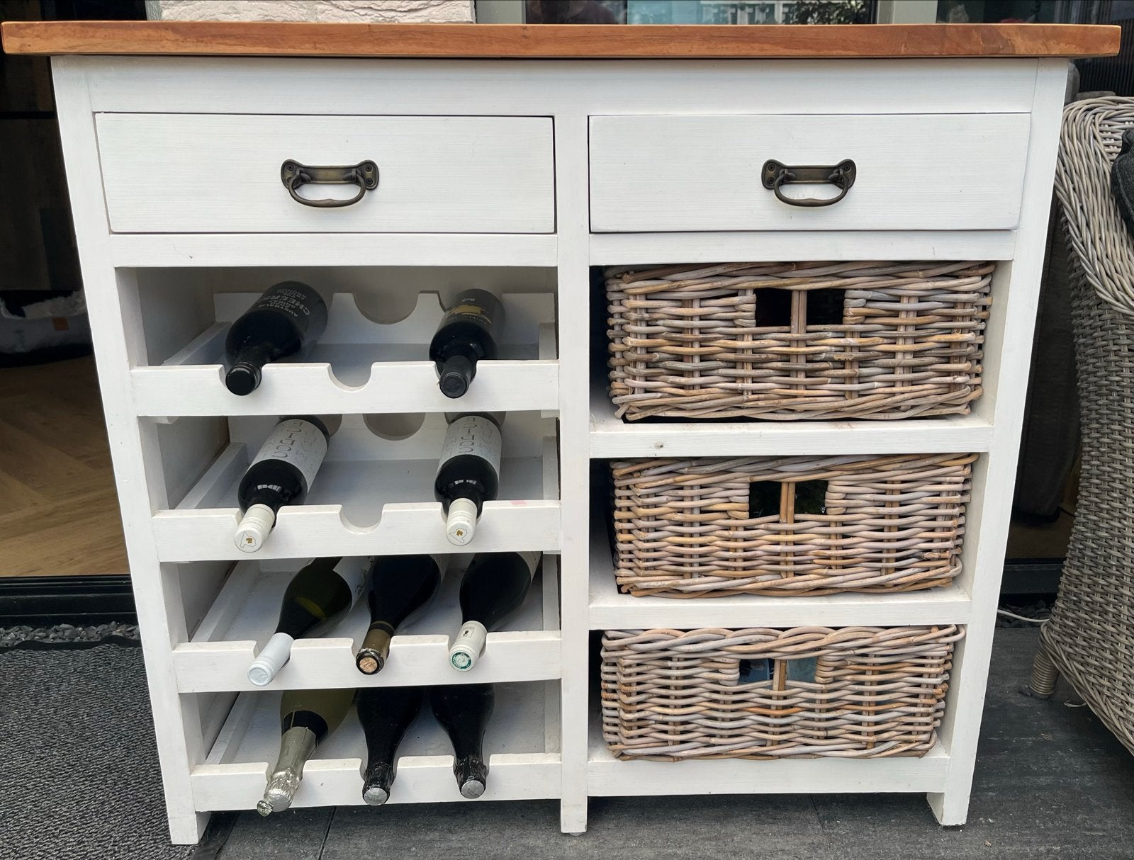 Kast met wijnrek met lades en rieten manden, Huis en Inrichting, Ophalen, Gebruikt, 5 tot 15 flessen, 75 – 100