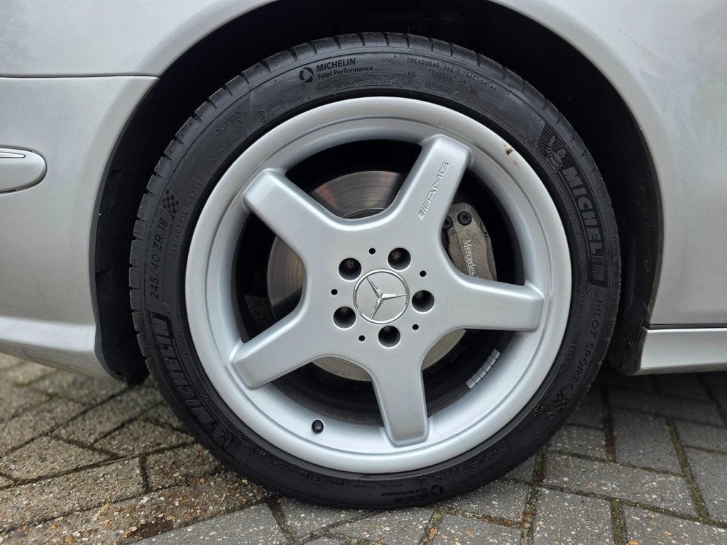 Mercedes-Benz E-klasse 500 advantgarde |AMG|Youngtimer|2de e, Auto's, Mercedes-Benz, Achterwielaandrijving, Gebruikt, Leder, Bedrijf