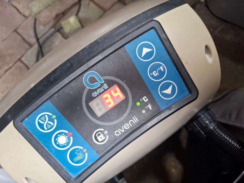 Jacuzzi pomp, Ophalen of Verzenden, Zo goed als nieuw, Pomp, Opblaasbaar