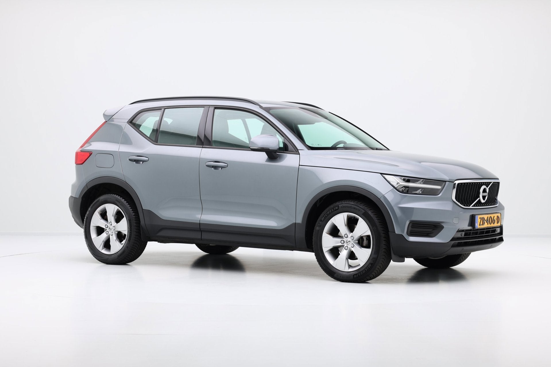 Volvo XC40 1.5 T3 Leder|Navi|PDC|1e Eigenaar!|NL-auto, Auto's, Voorwielaandrijving, Gebruikt, Euro 6, 156 pk