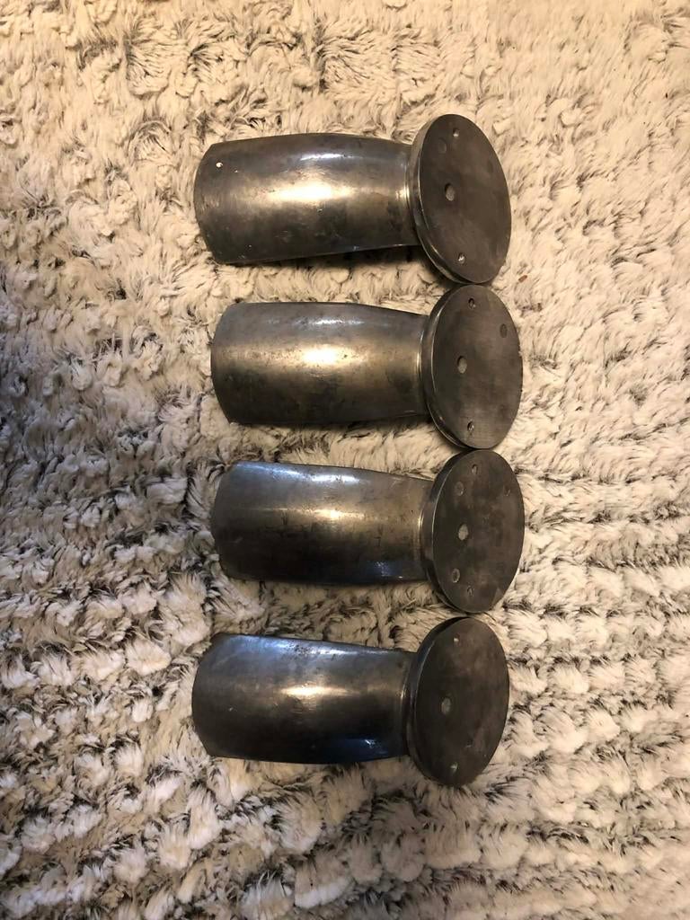Set van 4 metalen meubelpoten/voeten, Ophalen