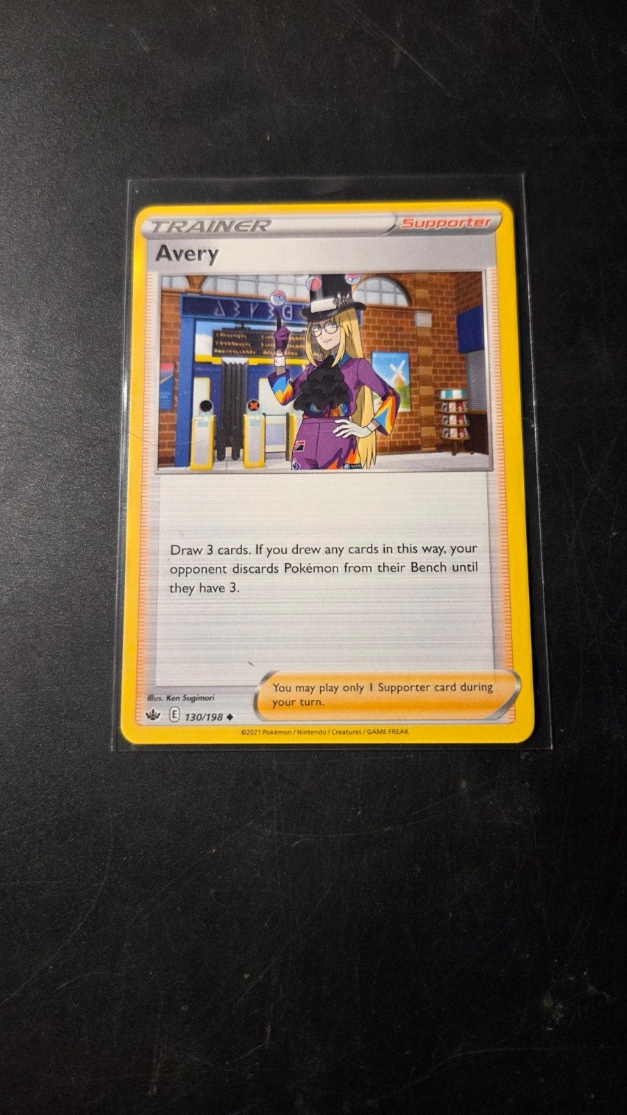 Avery 130/198 Chilling Reign Pokemon Kaart, Verzenden, Zo goed als nieuw, Losse kaart