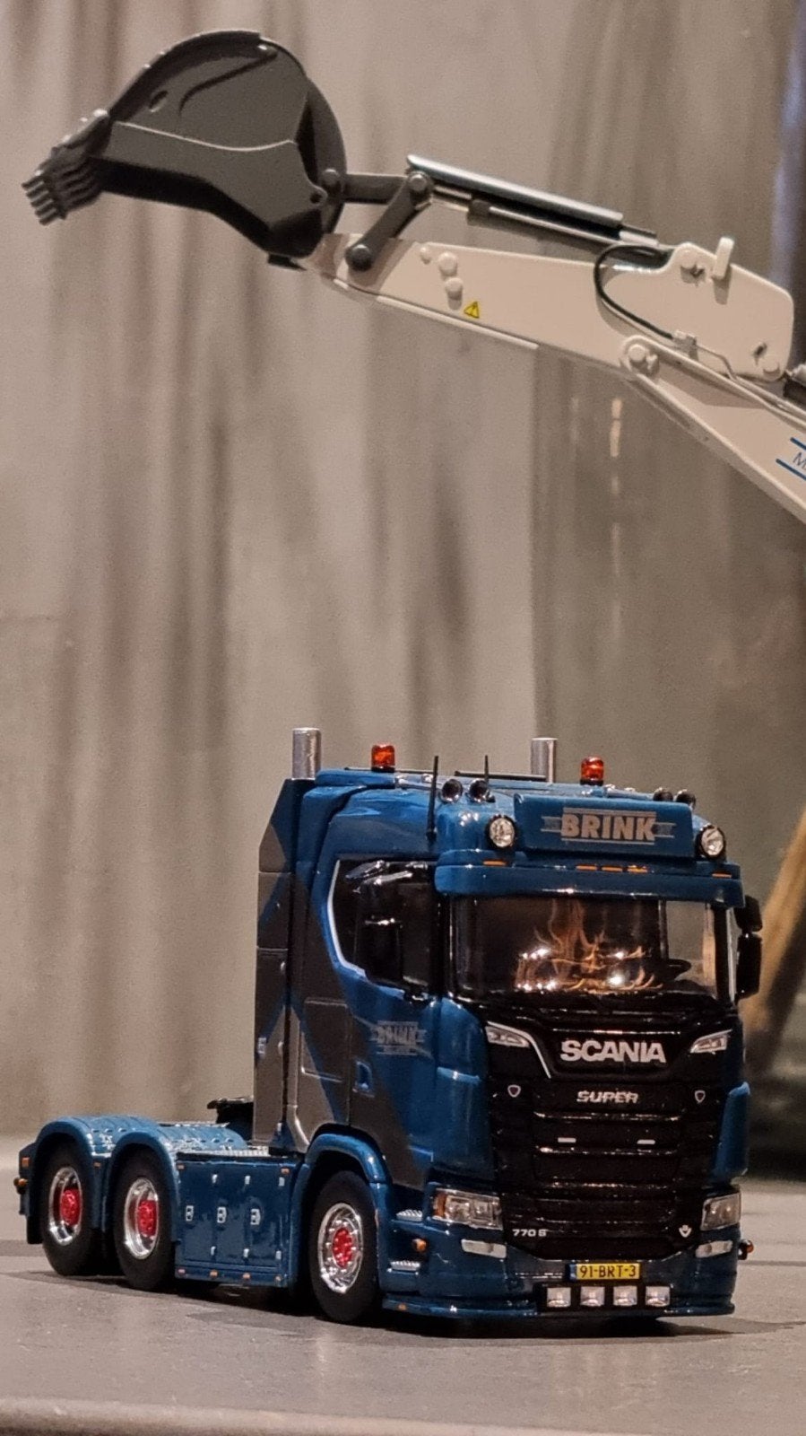 IMC van den Brink staalbouw 1:50 Nieuw!, Hobby en Vrije tijd, Ophalen of Verzenden, Nieuw, Bus of Vrachtwagen, Overige merken