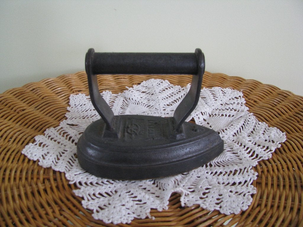 Cast Iron * gietijzer * strijk bout - ijzer van TOEN ( G ), Antiek en Kunst, Ophalen of Verzenden