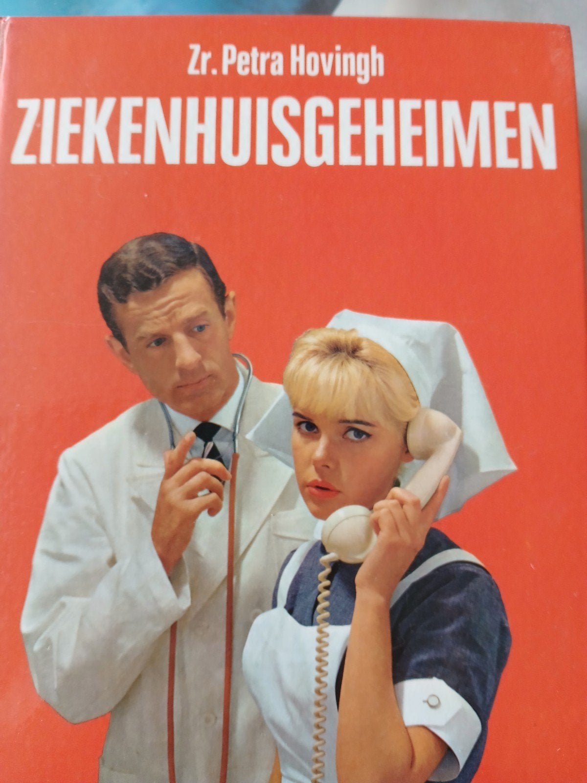 zr petra Hovingh.  ziekenhuis geheimen, Boeken, Ophalen, Gelezen