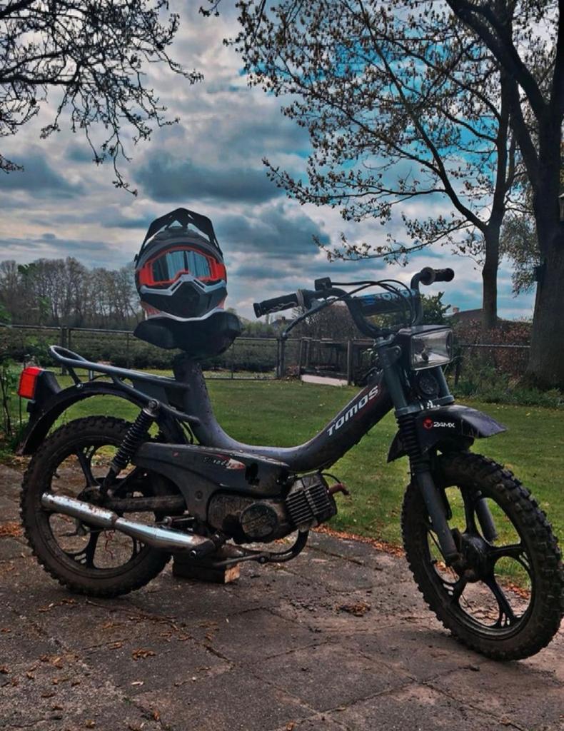 Tomos 65cc, Fietsen en Brommers, Brommers | Tomos, Zo goed als nieuw, Standard, Ophalen