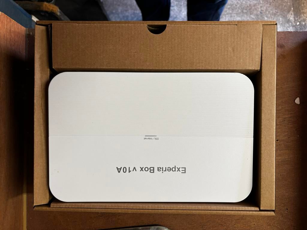 KPN Experiabox v10A nieuw in doos, Ophalen of Verzenden, Zo goed als nieuw