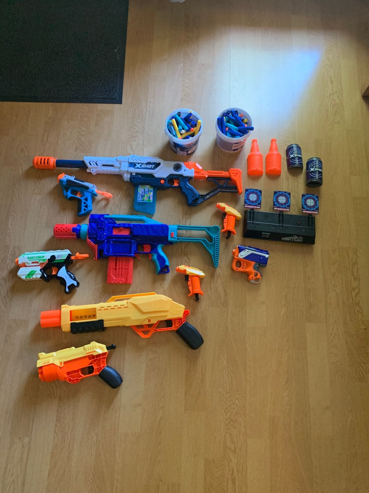 Nerf geweren set met elektrisch doelwit en accessoires, Ophalen, Gebruikt