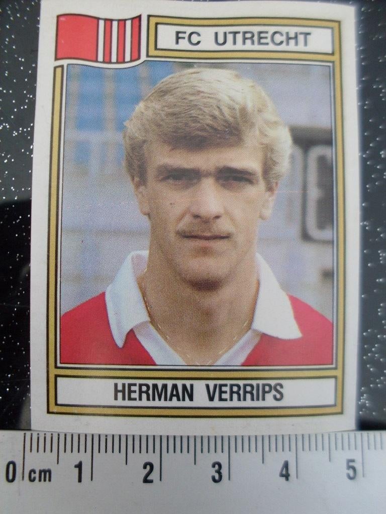 panini sticker voetbal 83 fc utrecht Herman Verrips nr 305, Verzenden, Zo goed als nieuw, F.C. Utrecht, Poster, Plaatje of Sticker