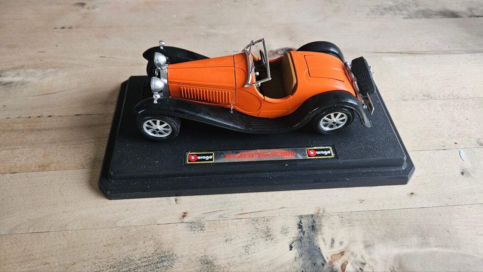 Bburago Bugatti type 55,schaal 1:24., Ophalen of Verzenden, Bburago