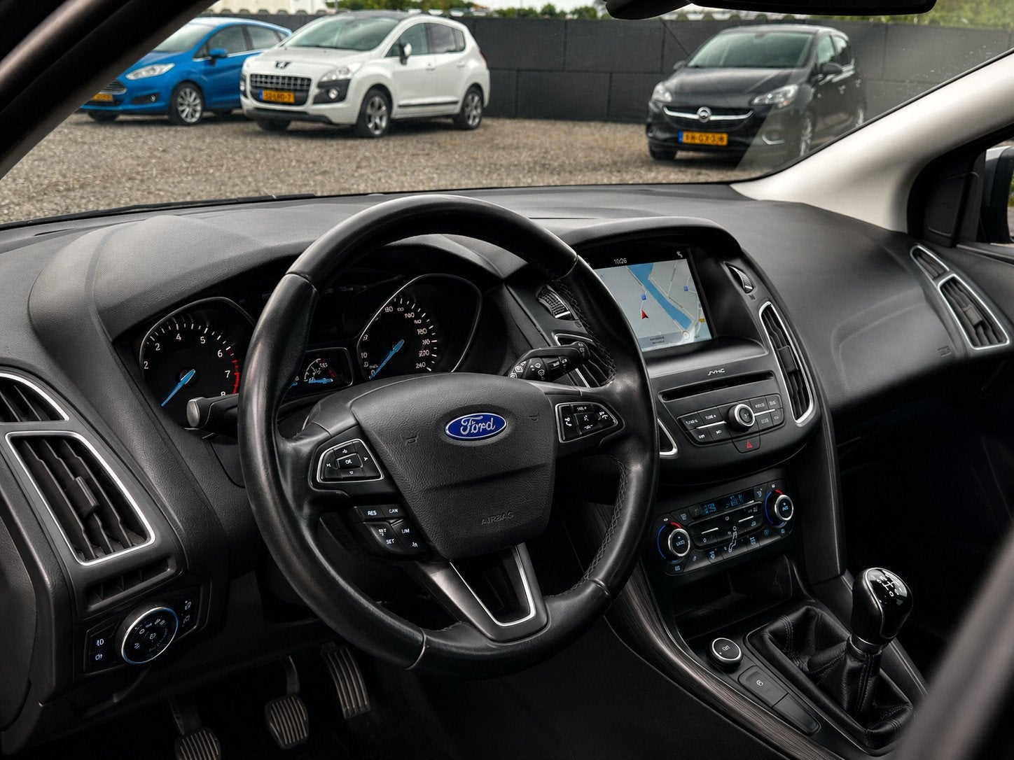 Ford Focus Wagon 1.0 Edition/NAVI/CARPLAY/DISTRIBUTIE VERVAN, Gebruikt, Origineel Nederlands, Handgeschakeld, 999 cc