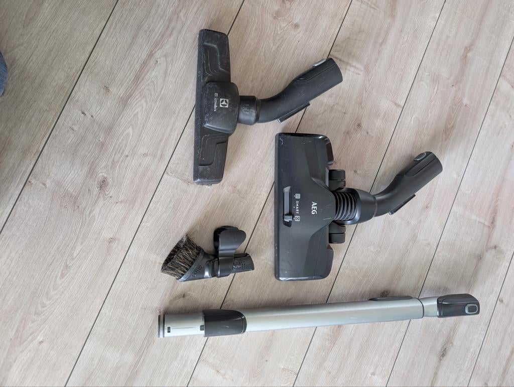 Stofzuiger accessoires AEG/Electrolux (mondstukken, stang), Stofzak, Gebruikt, Stofzuiger, Ophalen of Verzenden