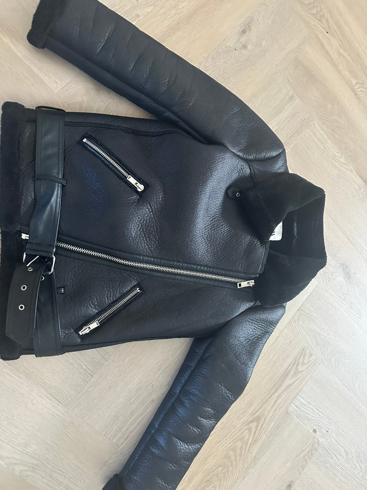 Winterjas dames Zara maat S, Ophalen of Verzenden, Zo goed als nieuw, Maat 38/40 (M), Zwart
