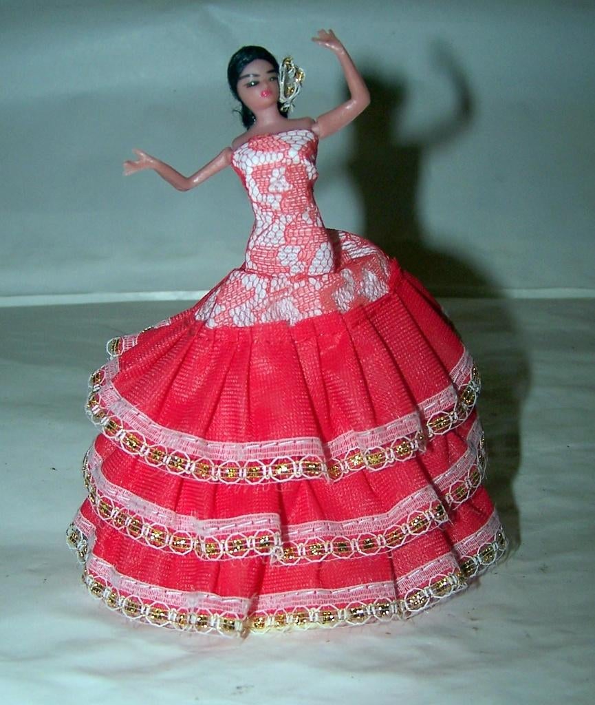 Mooie pop Flamengo-danseres. Izgs., Ophalen of Verzenden, Zo goed als nieuw