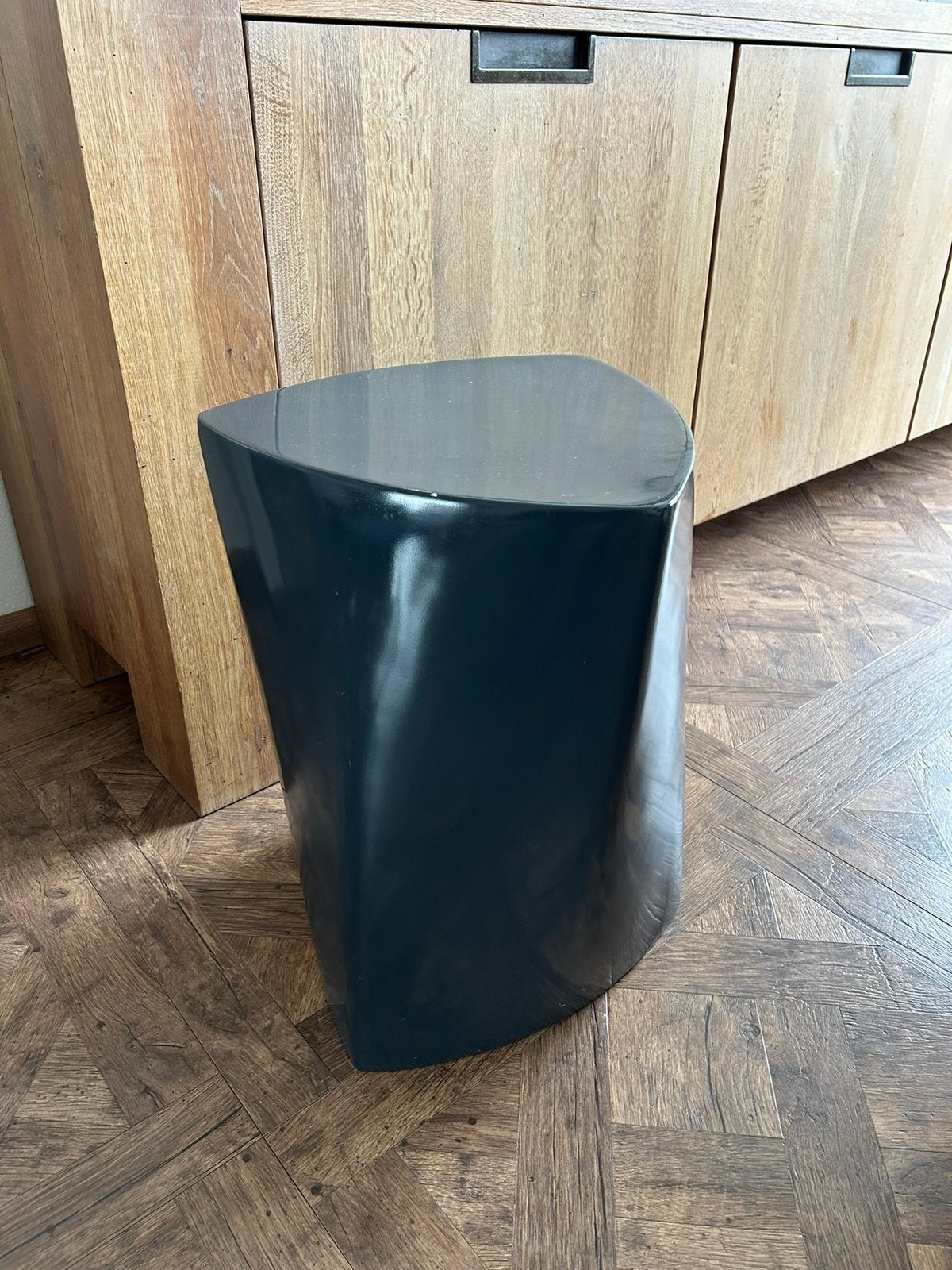Polypropyleen Stackable Stool van Muji  bijzettafel kruk, Rond, Ophalen of Verzenden, Zo goed als nieuw, Minder dan 55 cm