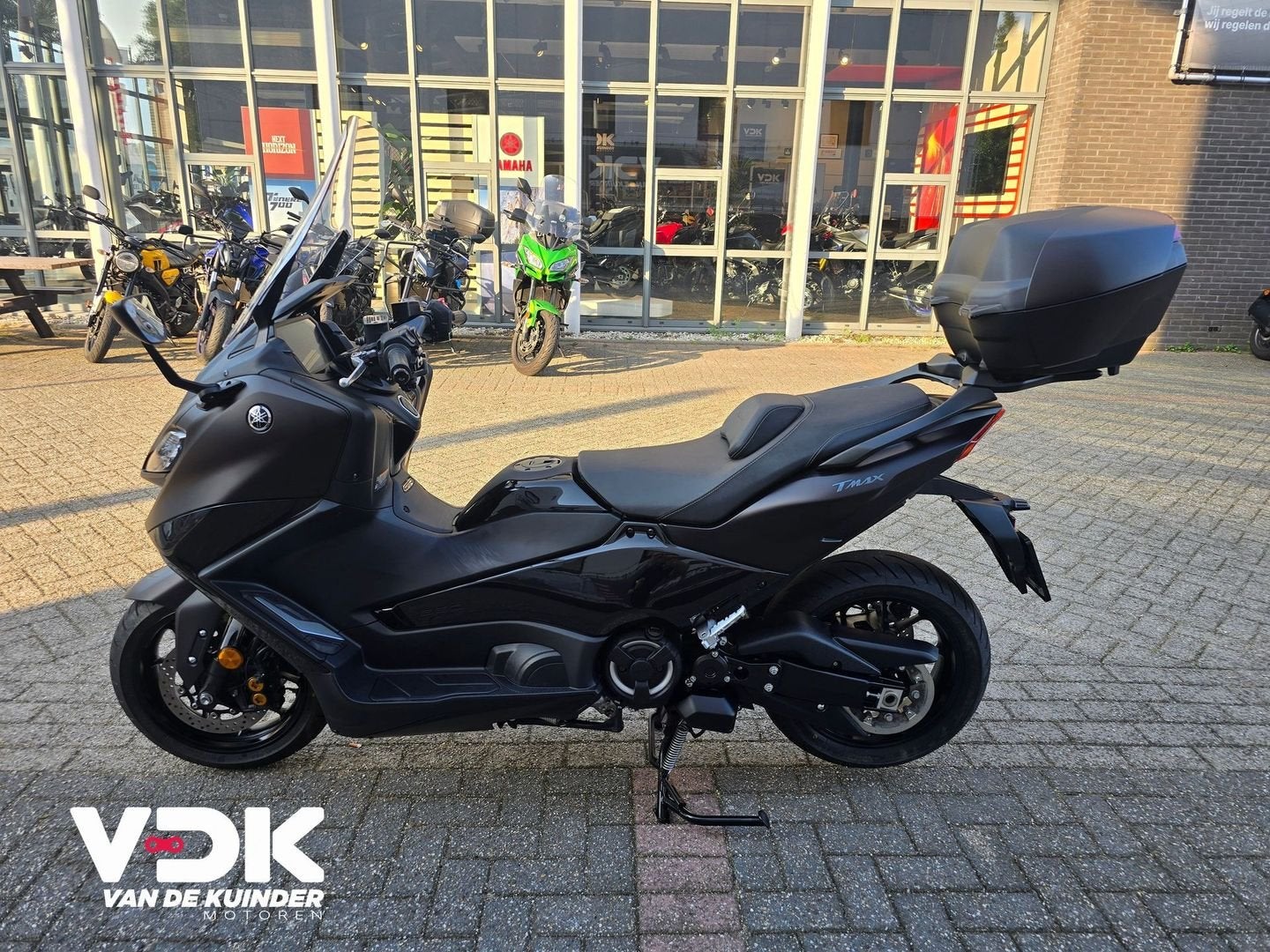 YAMAHA TMAX TECH MAX 560 (bj 2024), Motoren, Motoren | Yamaha, 562 cc, Bedrijf, Onbekend, YAMAHA