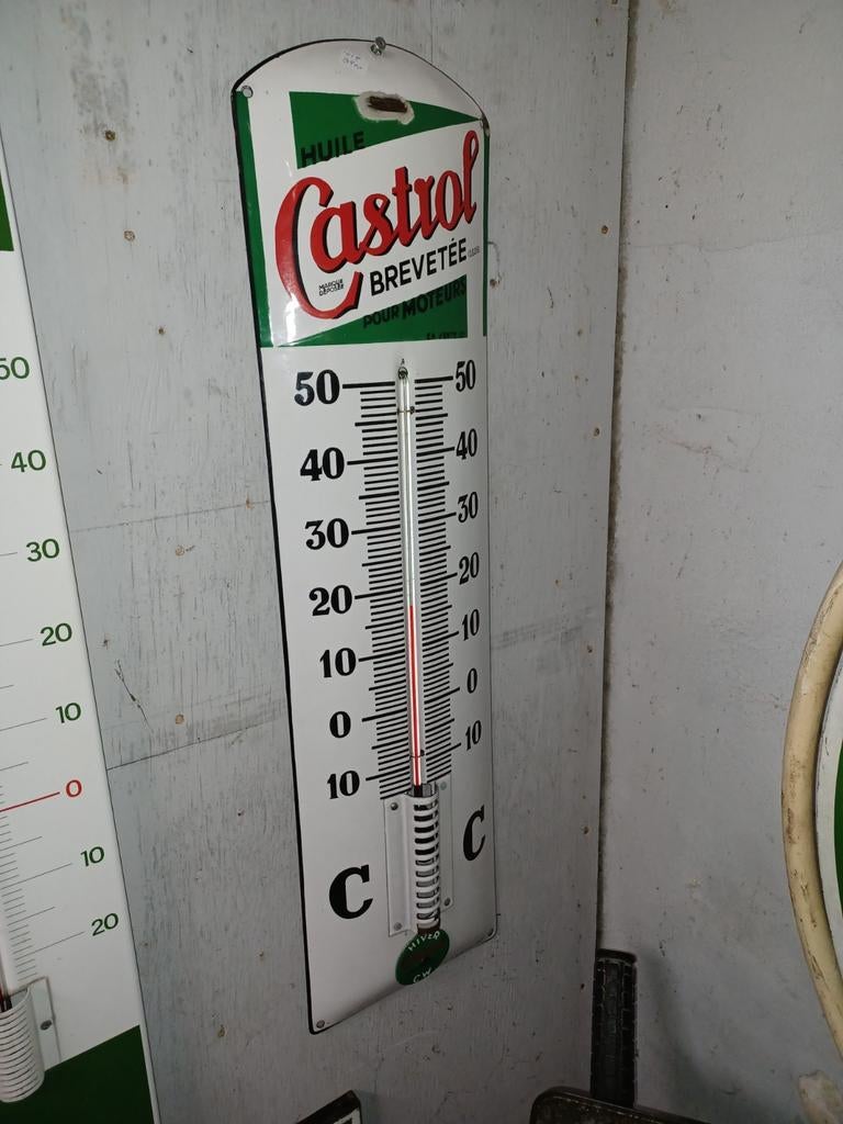 Emaille thermometer Castrol.  Zeldzaam, Verzamelen, Merken en Reclamevoorwerpen, Ophalen, Reclamebord