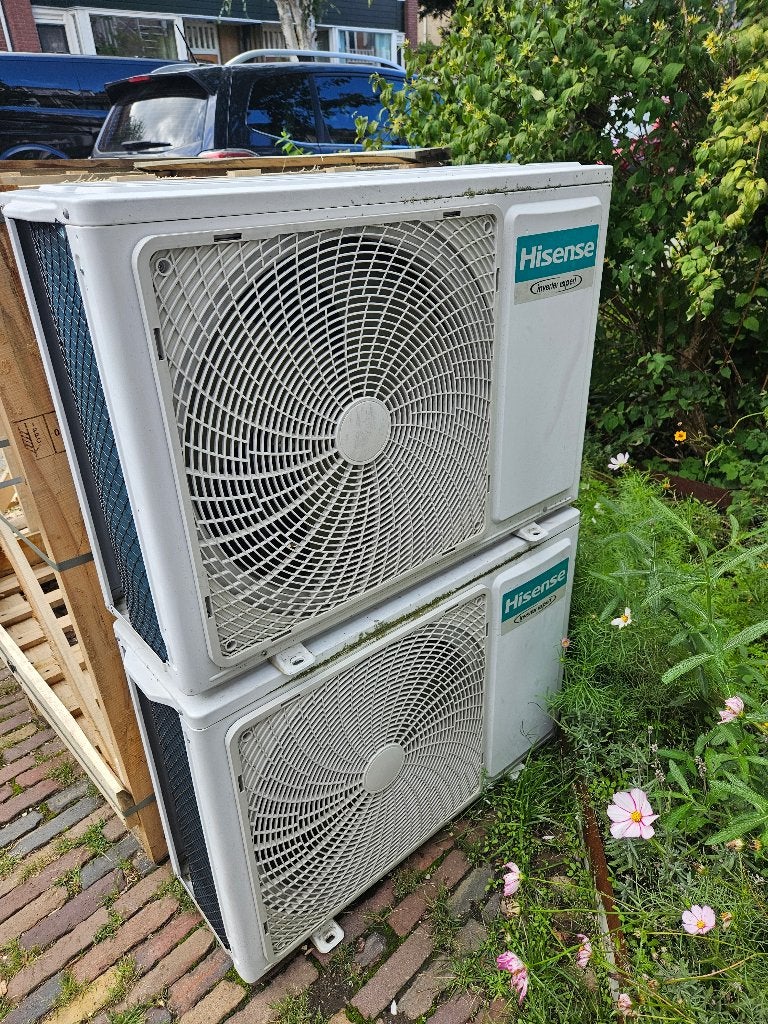 Twee Hisense airconditioners, Ophalen, 3 snelheden of meer, Niet werkend, Wandairco