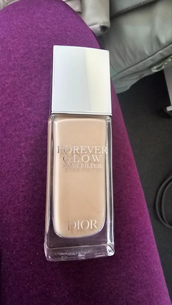 Dior Forever Glow Star Filter Foundation - Kleur 2, Gehele gezicht, Beige, Ophalen of Verzenden, Zo goed als nieuw
