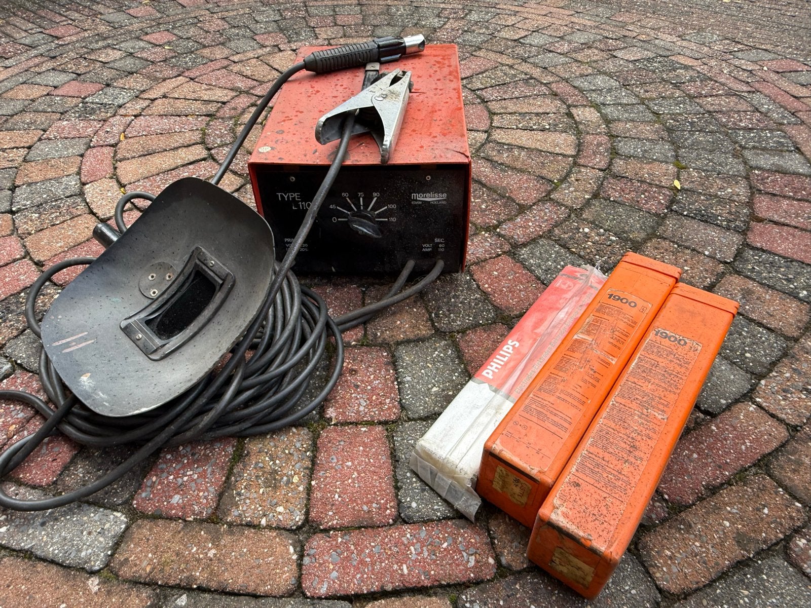 Morelisse Lasapparaat Type L110 met toebehoren, Ophalen, Gebruikt, Minder dan 150 ampère, Elektroden