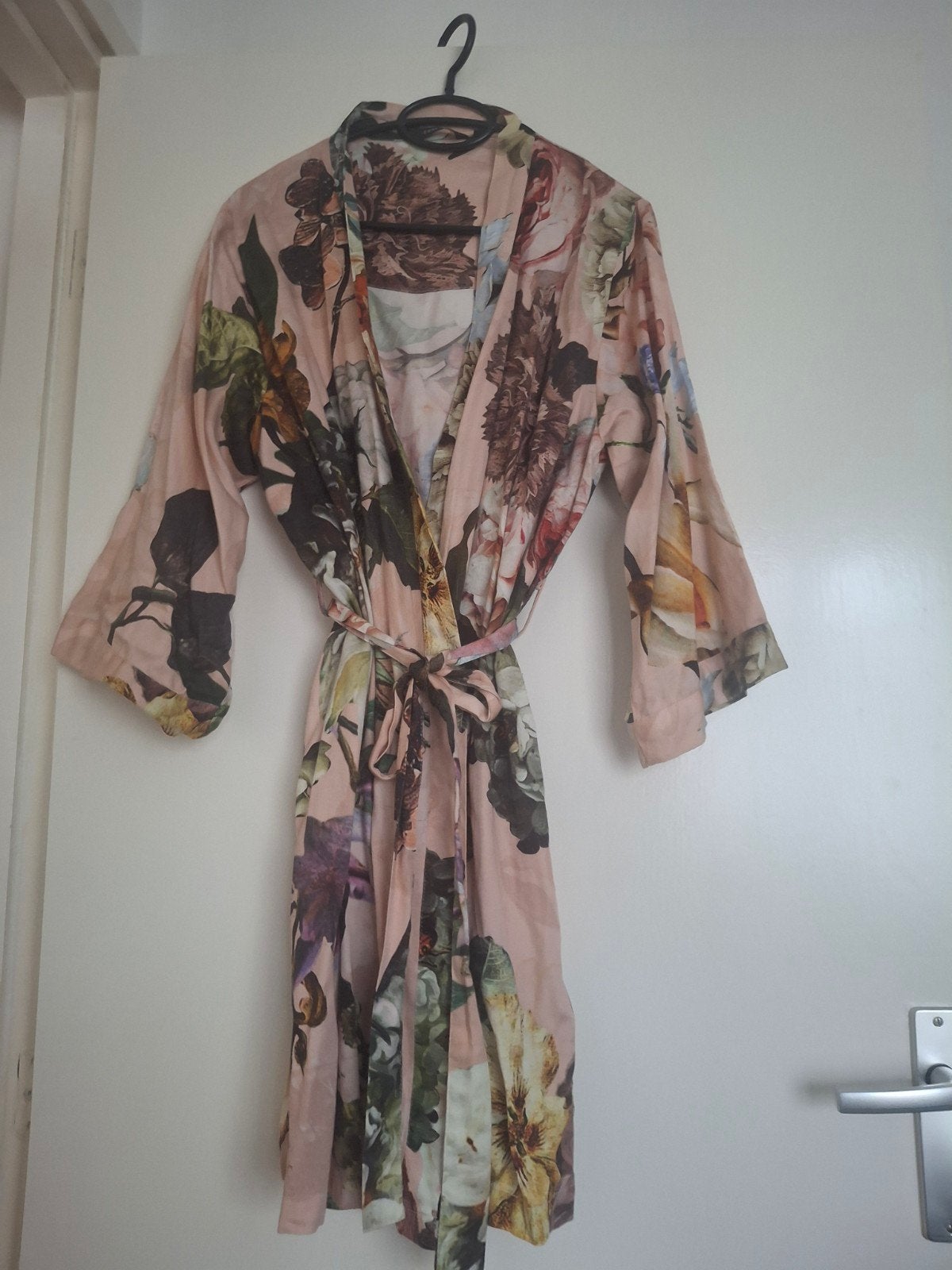Essenza Homewear Badjas - Bloemenprint - Maat L, Kleding | Dames, Essenza, Verzenden, Gedragen, Maat 42/44 (L)