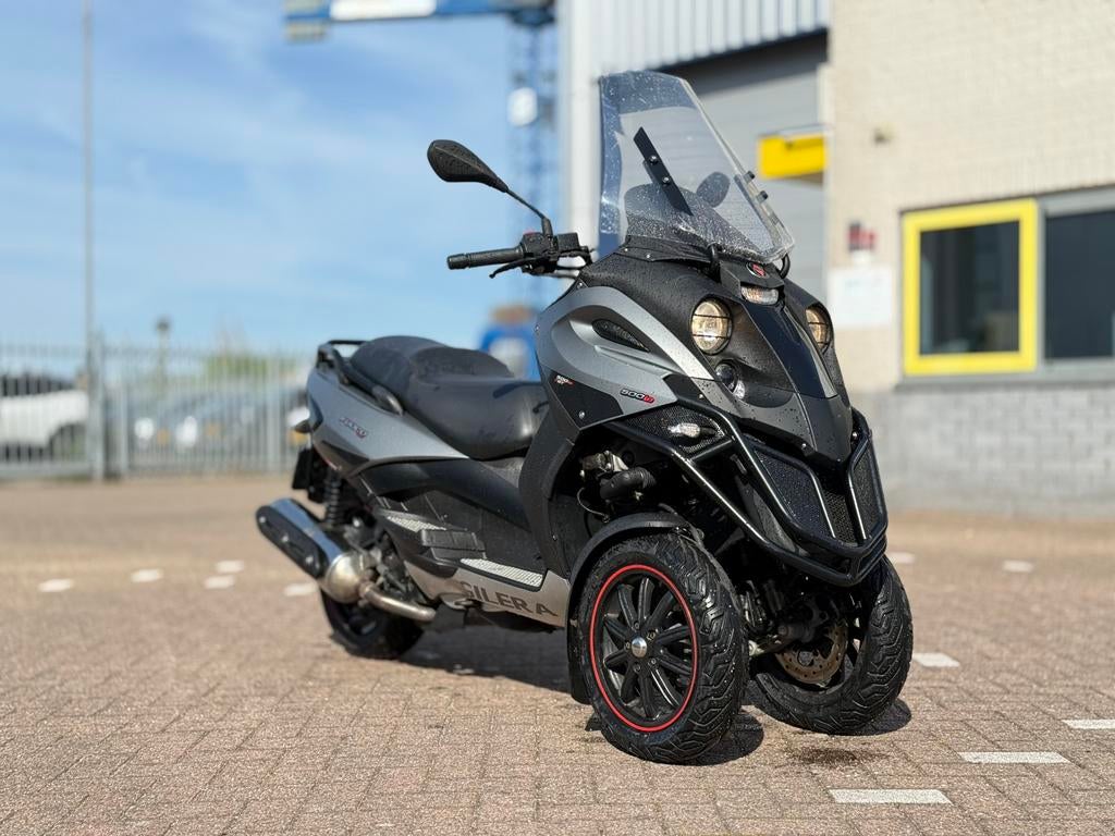 Gilera Fuoco LT 500 - GARANTIE - VOLLEDIG GESERVICED, Motoren, Motoren | Piaggio, Bedrijf, Scooter