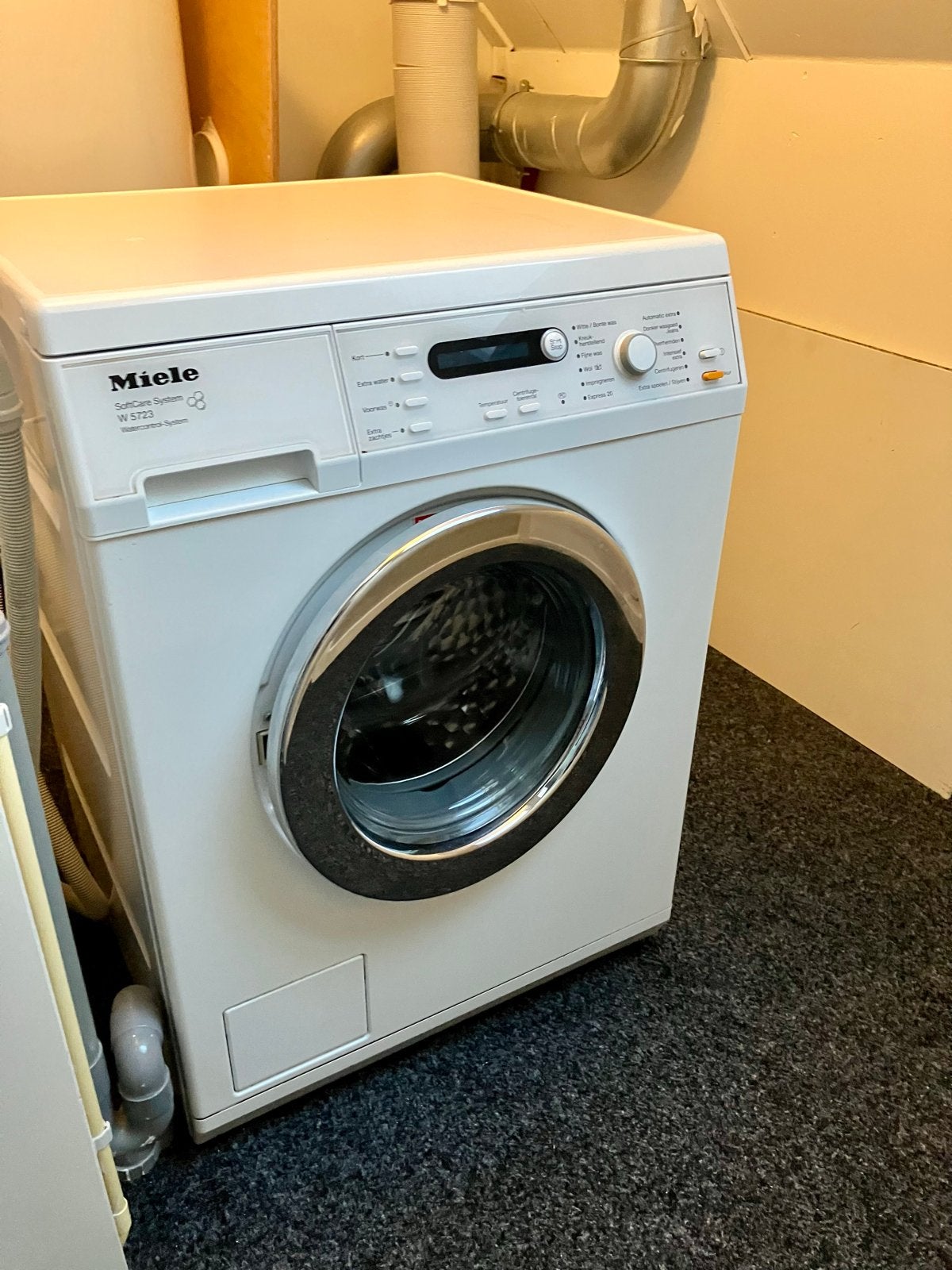 Miele W 5723 SoftCare System Wasmachine zeer goede staat, Ophalen, Voorlader, Kort programma, 85 tot 90 cm