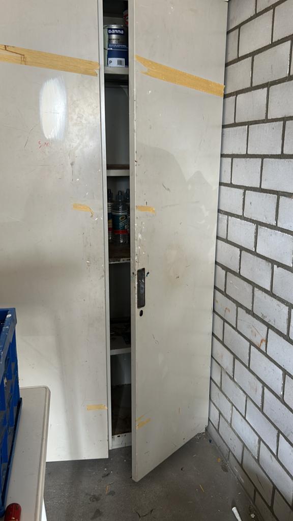 Stalen kast hoog 2 m breed 1 m diep 45 cm, Ophalen, Gebruikt, 50 tot 100 cm, 150 tot 200 cm