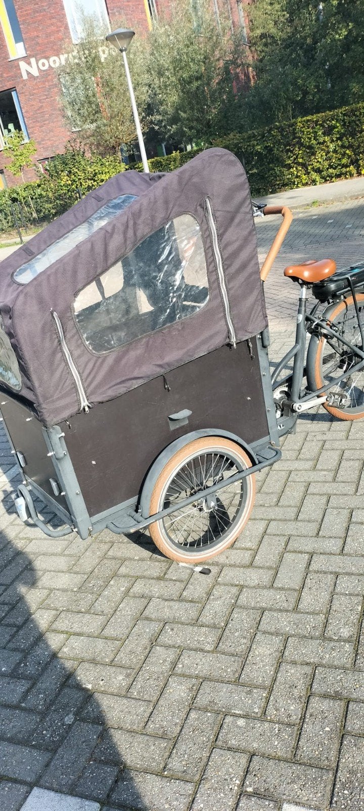 Elektrische Bakfiets Troy Bike met Extra Accu en Slot, 4 kinderen of meer, Elektrisch, Zo goed als nieuw, Ophalen
