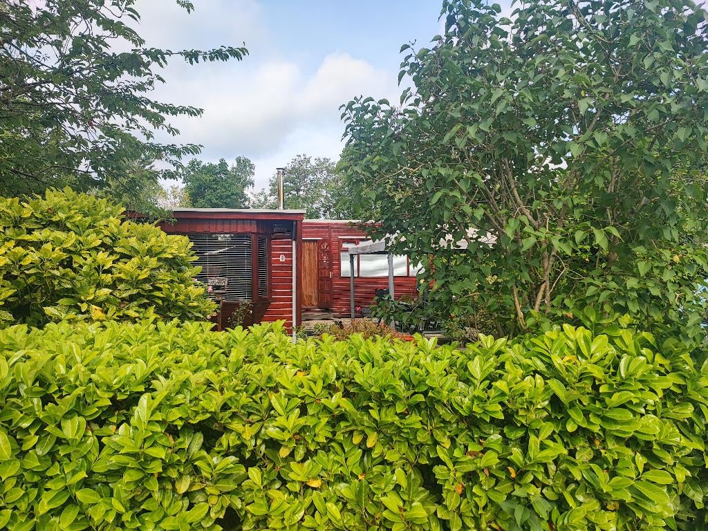 Mooie gezellige Chalet te koop in Twente, Caravans en Kamperen, Stacaravans, Tot en met 4