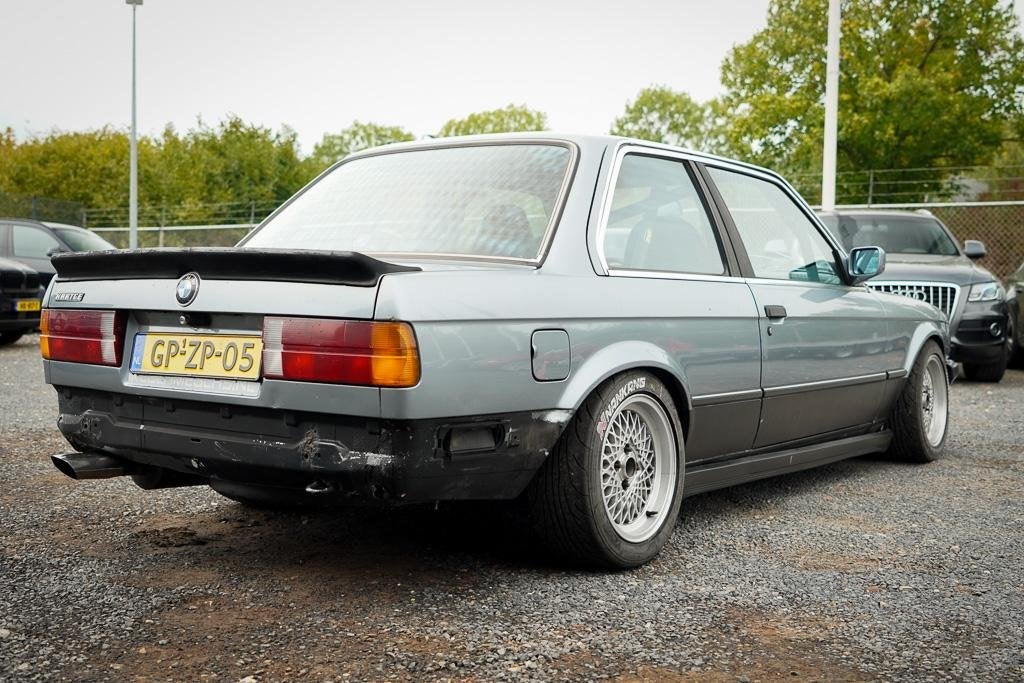 BMW 3-serie 325 / Circuit / Rolkooi / Met kenteken, Auto's, Gebruikt, Handgeschakeld, 1120 kg, Sedan