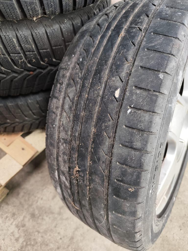 1x Originele VW Beetle Velg + Band – 16 inch – 4mm profiel, Ophalen, Zo goed als nieuw