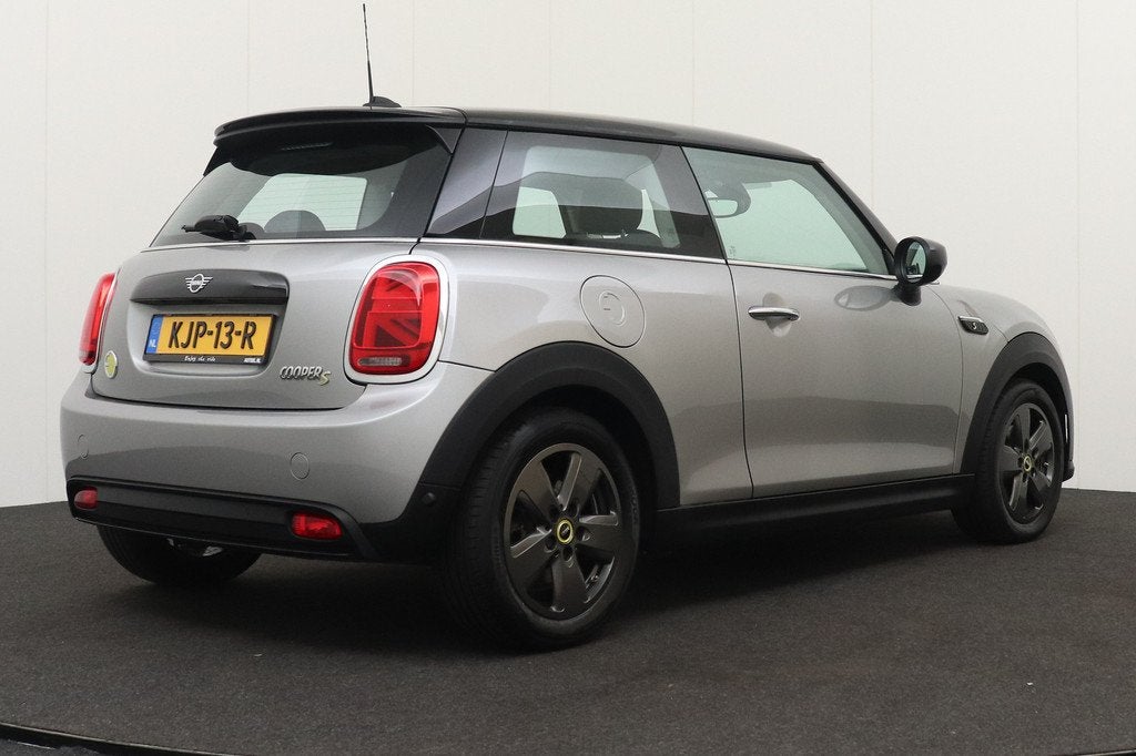 MINI Electric Sport Edition 33 kWh (97%SOH) Stoelverw. Sport, Auto's, Mini, Stof, Gebruikt, 33 kWh, 4 stoelen
