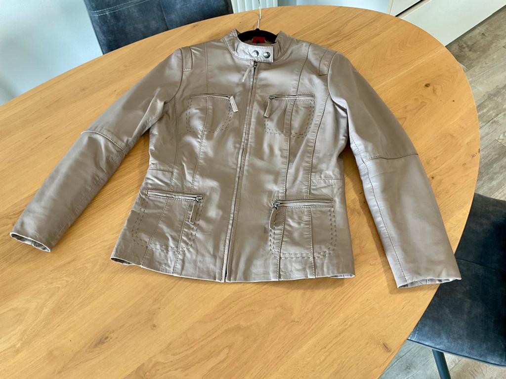 Leren Jasje - Maat M - 36/38, Ophalen, Zo goed als nieuw, Maat 36 (S), Beige