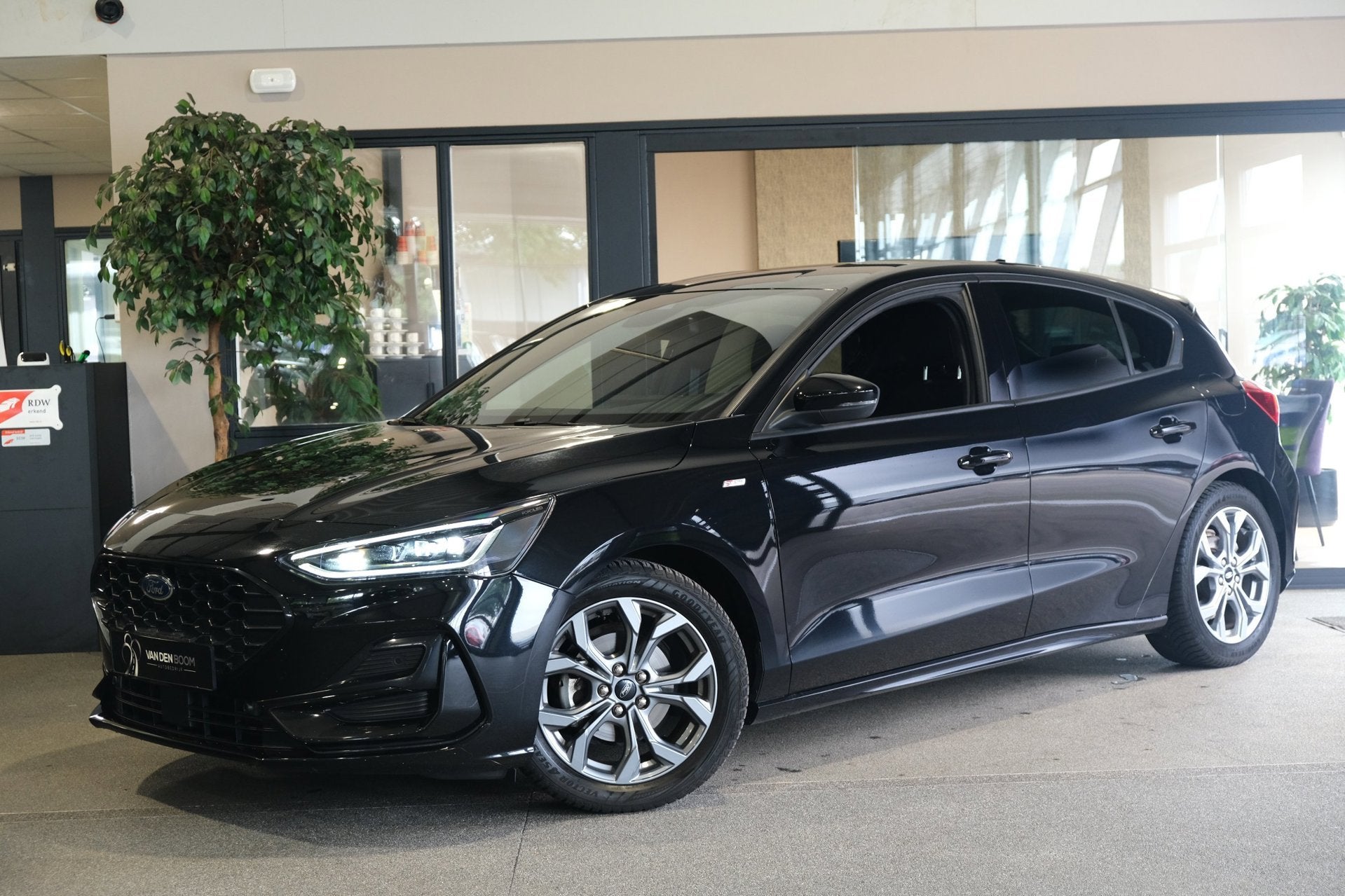 Ford Focus 1.0 EcoBoost Hybrid ST Line X 155pk Navi Cam Led