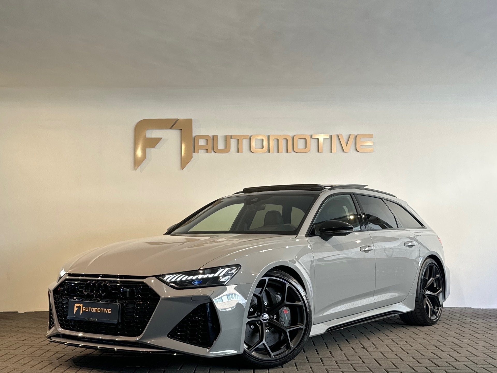 Audi RS6 Avant TFSI quattro Performance 630PK Pano|Keramisch, Auto's, Audi, Automaat, Gebruikt, RS6, Leder