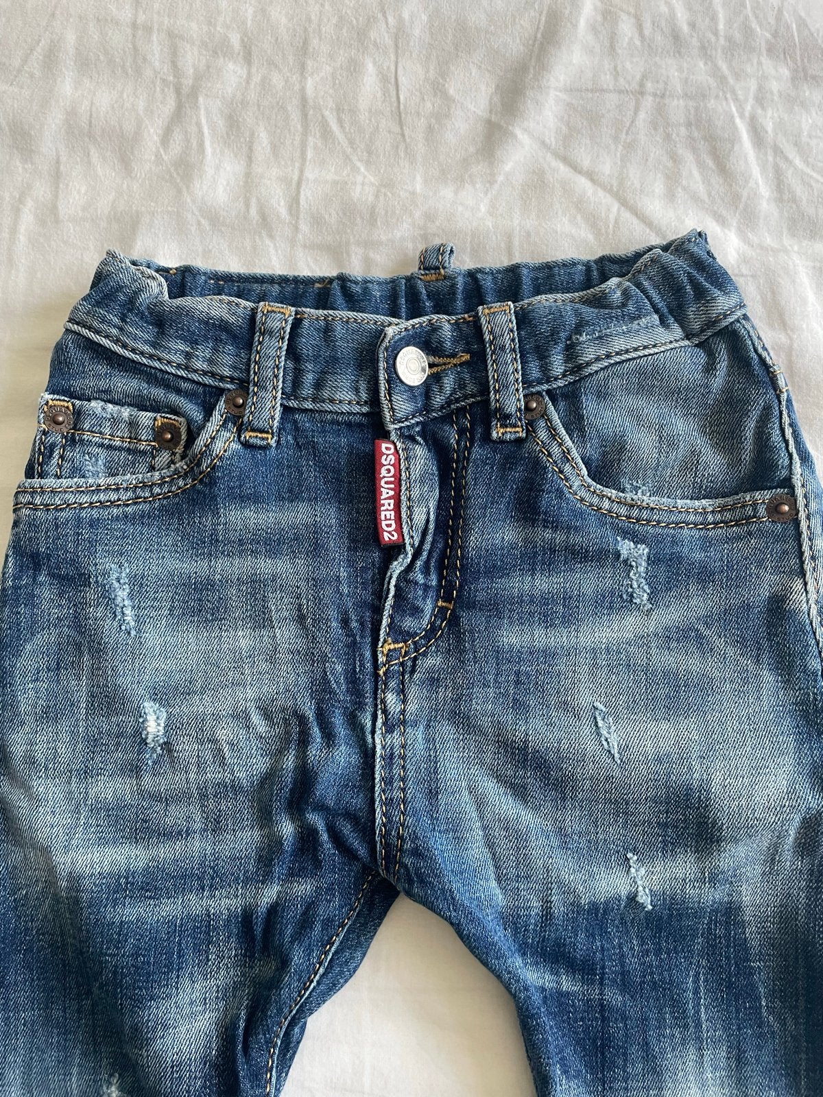 Dsquared2 Jeans voor kinderen - Zo goed als nieuw, Kinderen en Baby's, Ophalen, Zo goed als nieuw