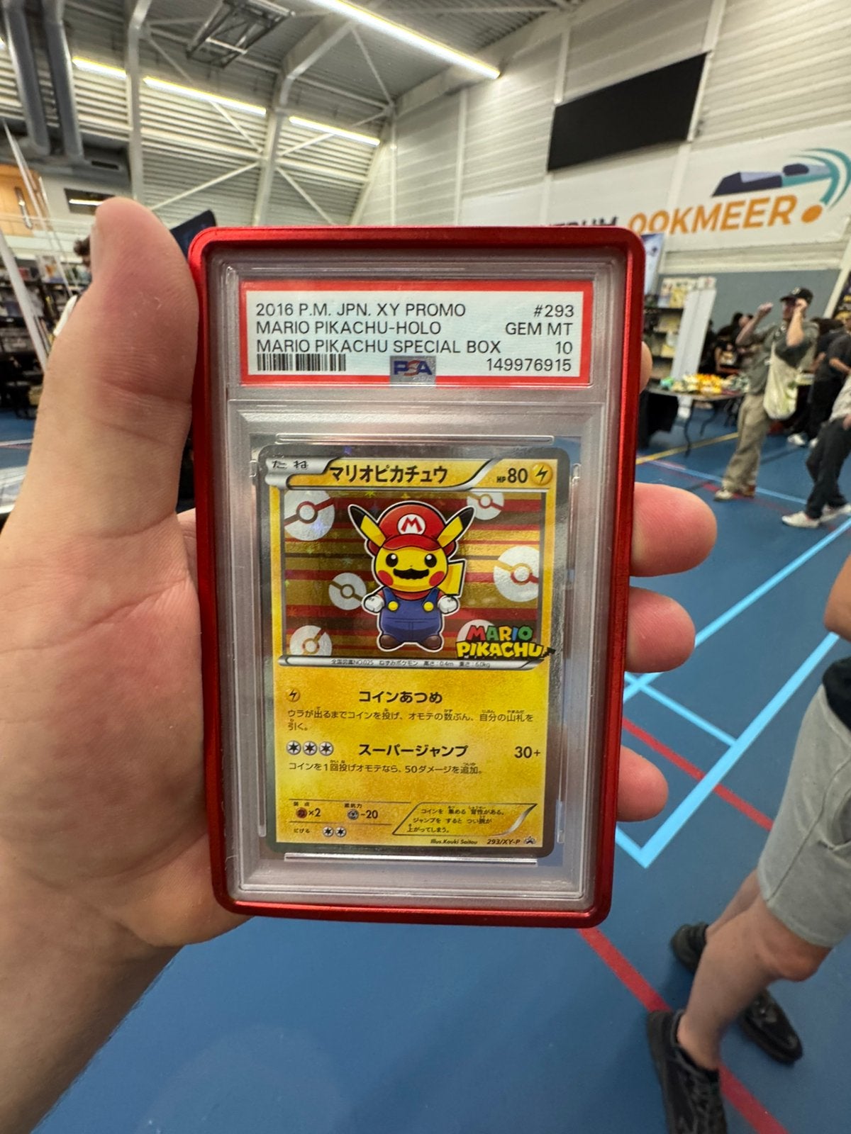 Pikachu x Mario PSA 10, Ophalen of Verzenden, Zo goed als nieuw