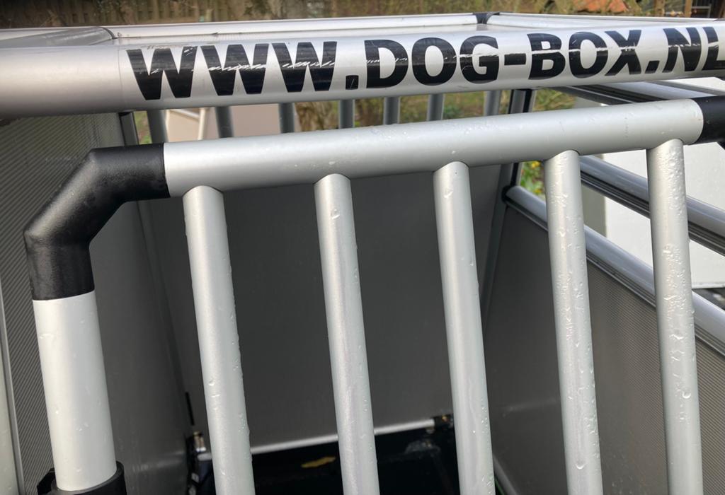 Te koop dubbele honden bench, Dieren en Toebehoren, Transportboxen, Gebruikt, Ophalen