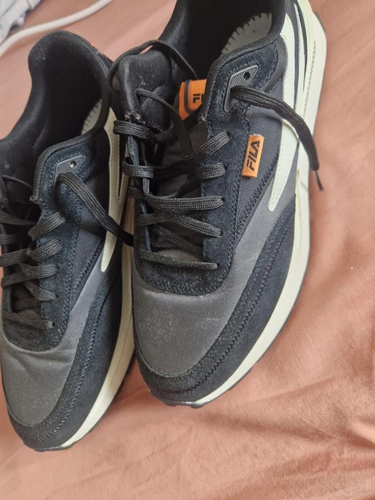 Fila sneakers zwart met oranje details, Ophalen of Verzenden, Zwart