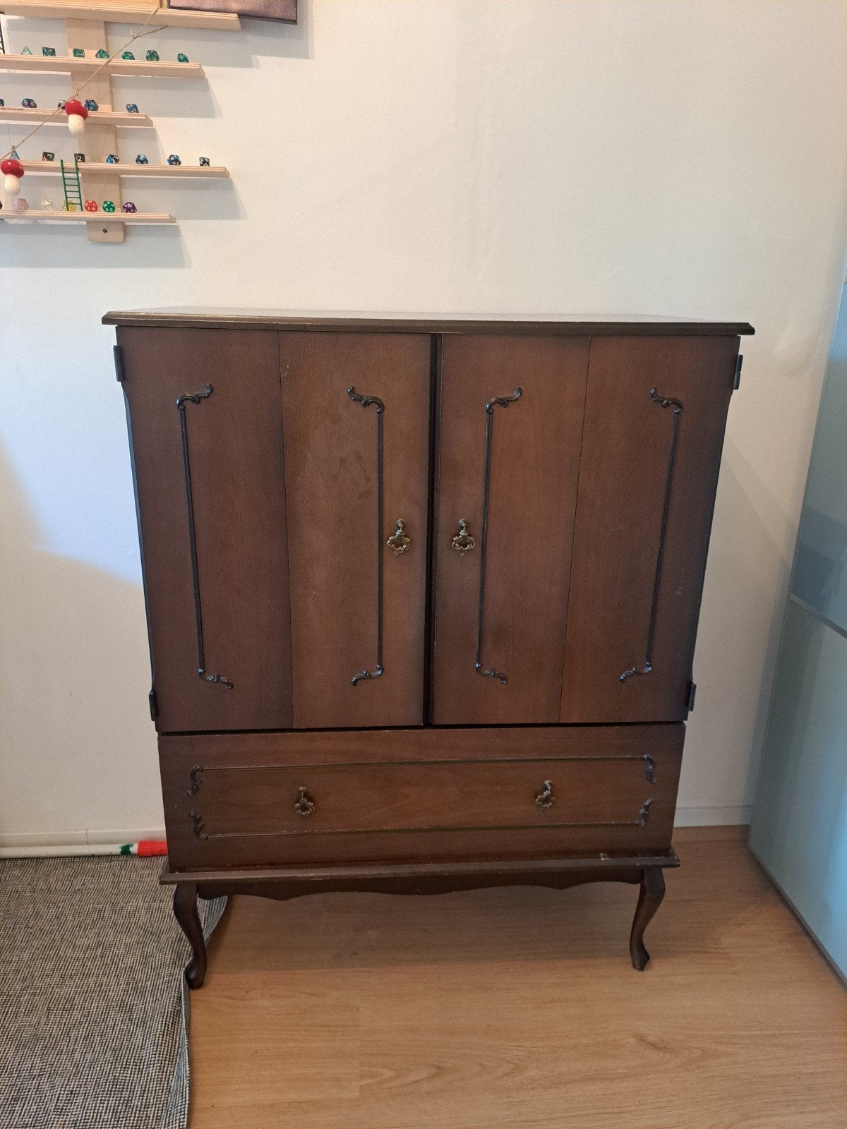 Antiek massief houten kast, Antiek en Kunst, Antiek | Meubels | Kasten, Ophalen