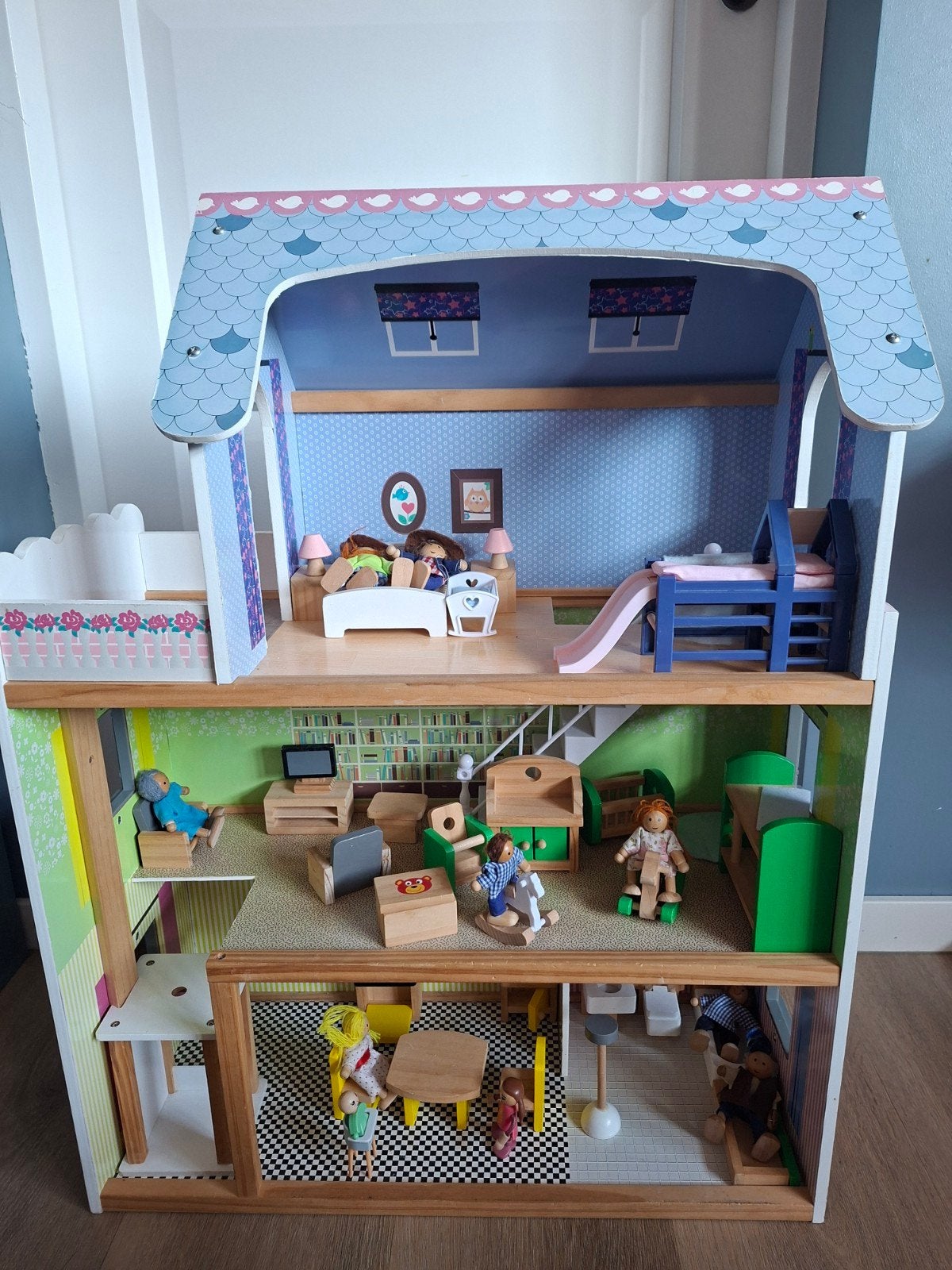houten poppenhuis, Ophalen, Zo goed als nieuw, Poppenhuis