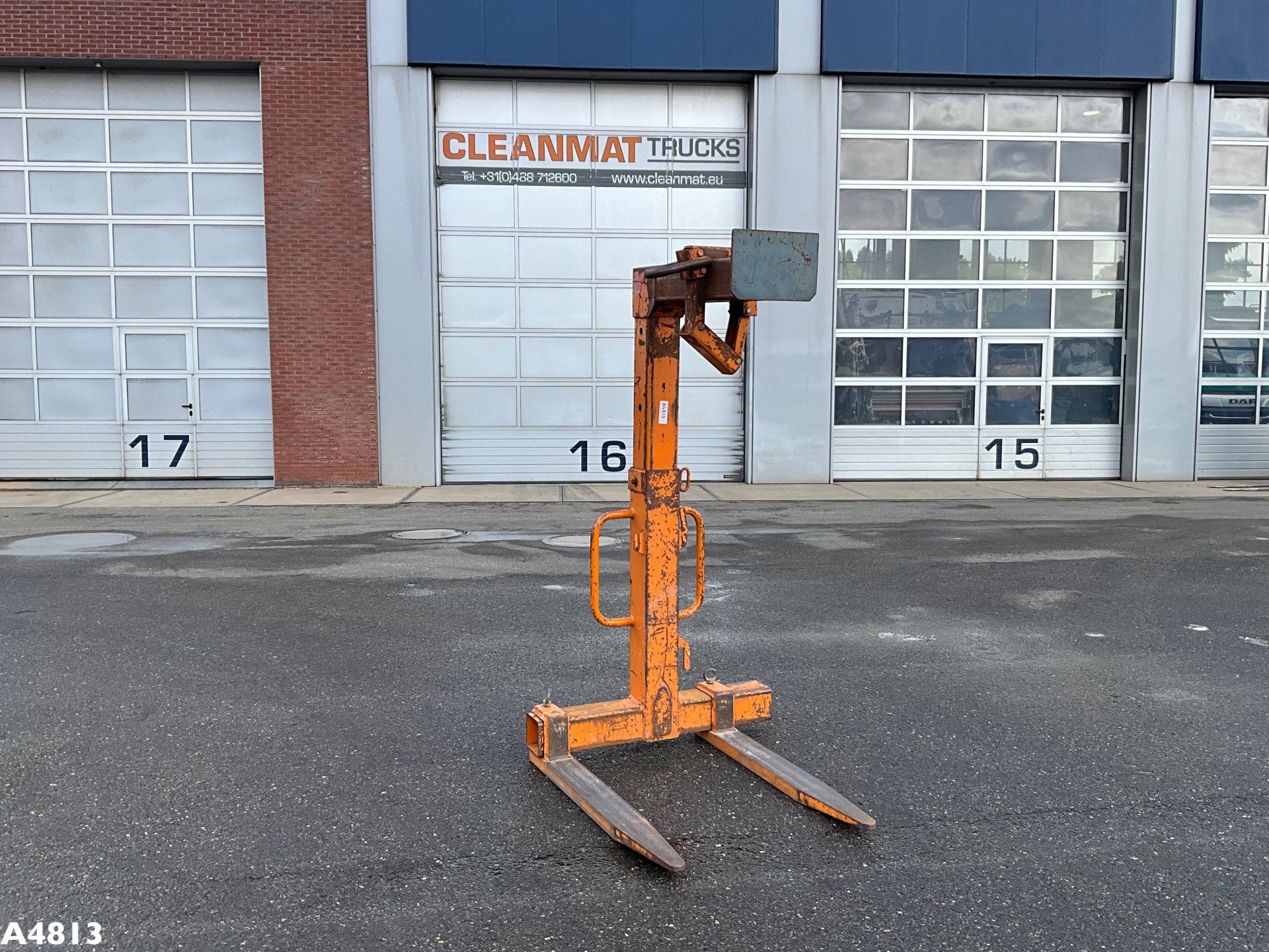 Palletvork Eichinger, Zakelijke goederen, Clean Mat Trucks B.V., Palletvork, Sales@cleanmat.eu, Wageningsestraat 17
6673DB  ANDELST, NL
